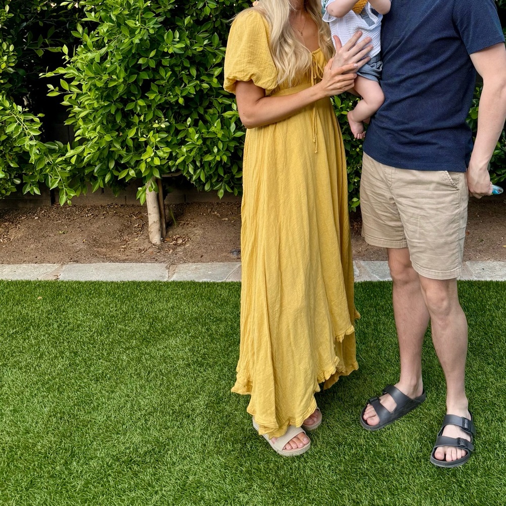 Elegant Sunny Yellow Dress
